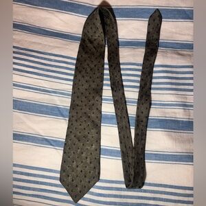 Green Tie with navy detailing